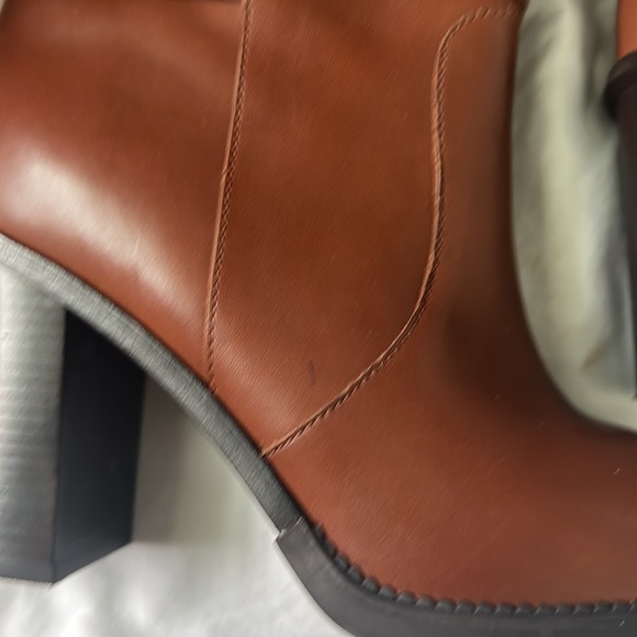 Tory Burch Sidney 85MM Bootie - Picture 3 of 11